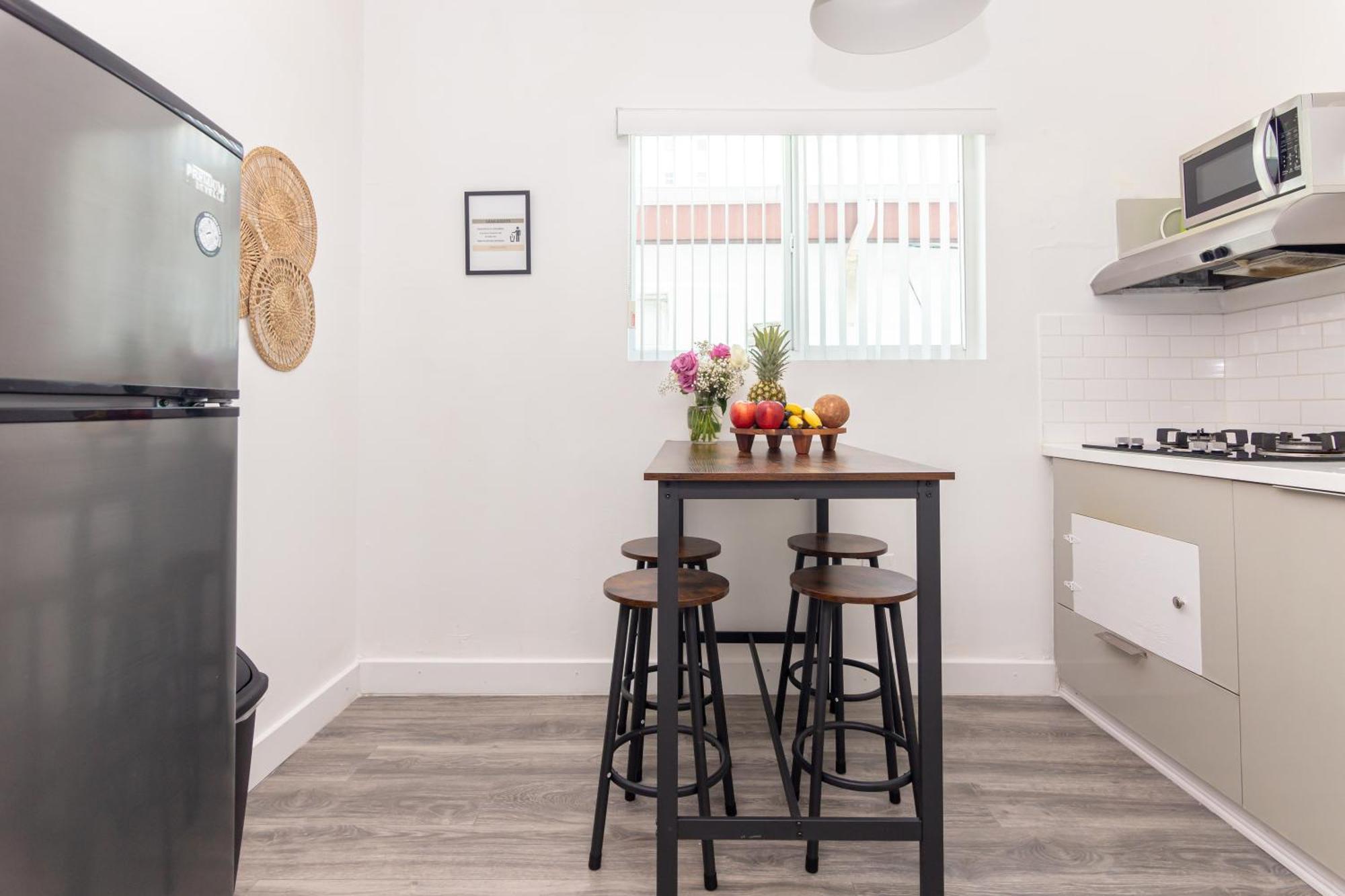 West Deco Aparthotel Μαϊάμι Μπιτς Εξωτερικό φωτογραφία