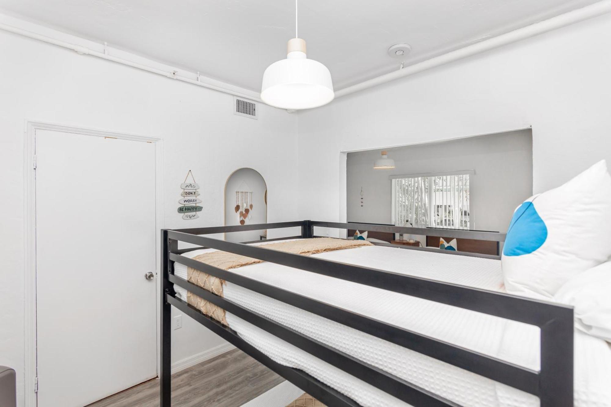 West Deco Aparthotel Μαϊάμι Μπιτς Δωμάτιο φωτογραφία