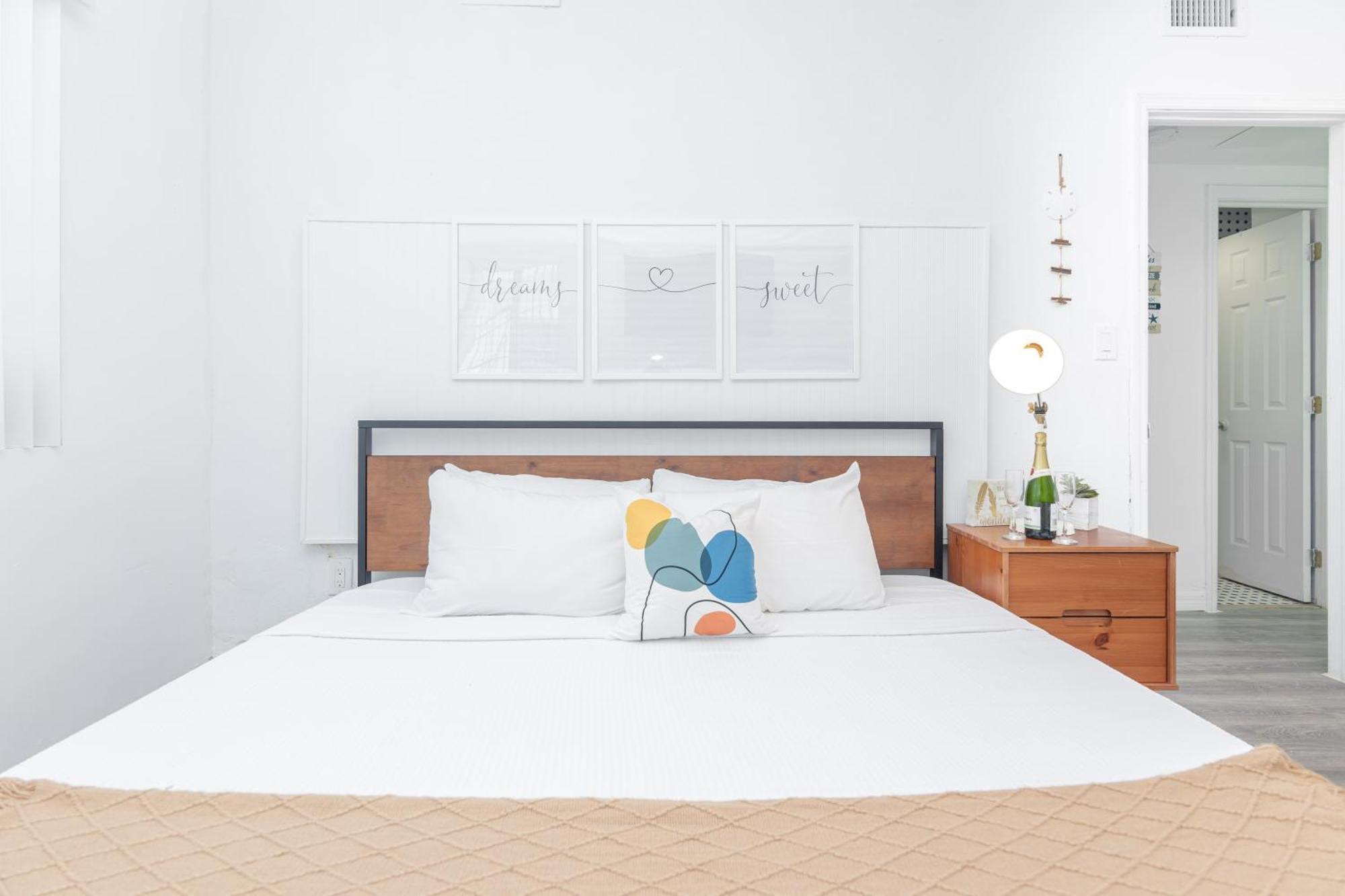 West Deco Aparthotel Μαϊάμι Μπιτς Δωμάτιο φωτογραφία